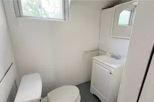 721 Polk Ave, Akron, OH 44314 - Photo 30