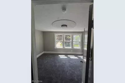 721 Polk Avenue, Akron, OH 44314 - Photo 26