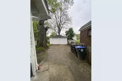 721 Polk Avenue, Akron, OH 44314 - Photo 6