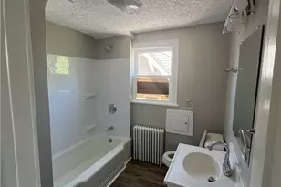 721 Polk Ave, Akron, OH 44314 - Photo 24