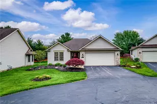 1190 Orchard Bend Dr, Salem, OH 44460 - Photo 2