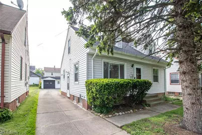 4462 South Hills Drive, Loveland, OH 44109 - Photo 2