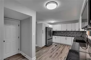 1425 Marion Ave, Zanesville, OH 43701 - Photo 14