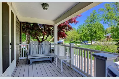 17313 Riverway Drive, Oakwood, OH 44107 - Photo 4