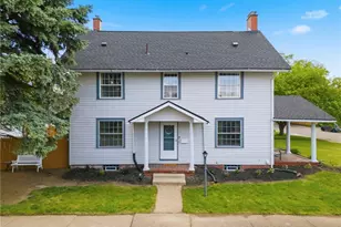 1445 15th St NW, Canton, OH 44703 - Photo 2