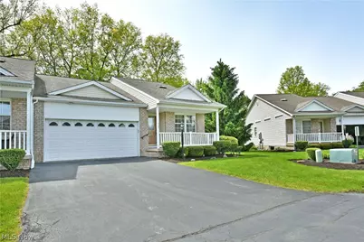 23 Eagle Pointe, Cortland, OH 44410 - Photo 2