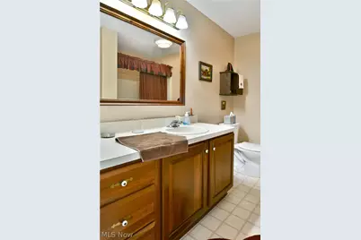 502 Turnberry Court NE, Warren, OH 44484 - Photo 32