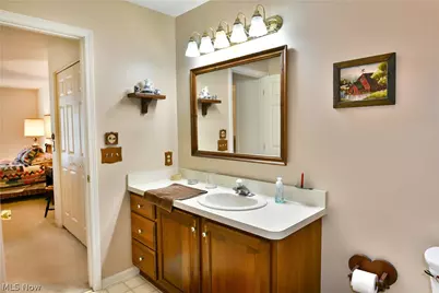 502 Turnberry Court NE, Warren, OH 44484 - Photo 34