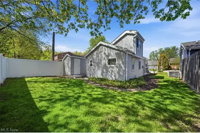 5825 Lake Road, Ashtabula, OH 44004 - Photo 4