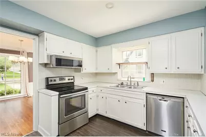 126 Bennington Road, Akron, OH 44313 - Photo 14