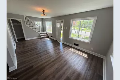 457 Taylor Street, Zanesville, OH 43701 - Photo 8