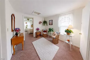 596 Mill St, Conneaut, OH 44030 - Photo 16