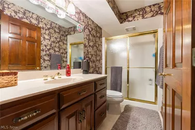 6182 Bertram Avenue NW, Canton, OH 44718 - Photo 36