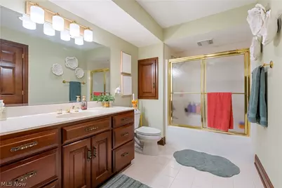 6182 Bertram Avenue NW, Canton, OH 44718 - Photo 32