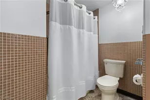 275 N Portage Path, Akron, OH 44303 - Photo 30