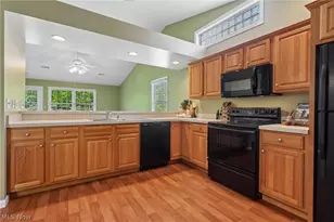 2111 Lakefield Dr, Huron, OH 44839 - Photo 4