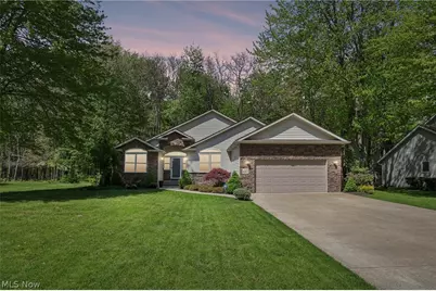 4377 Stonegate Drive, Ashtabula, OH 44004 - Photo 2