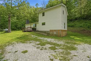 1047 Drift Frk Rd, Elizabeth, WV 26143 - Photo 40