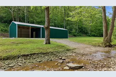 1047 Drift Fork Rd, Elizabeth, WV 26143 - Photo 4