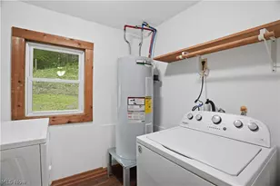 1047 Drift Frk Rd, Elizabeth, WV 26143 - Photo 14