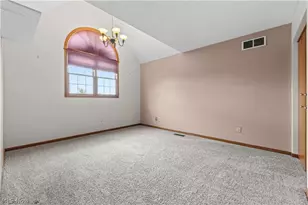 1919 Wendover Cir NE, North Canton, OH 44720 - Photo 36