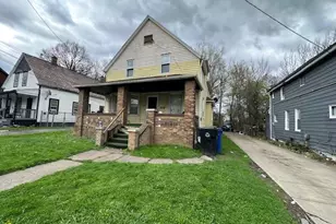 9710 Aetna Rd, Loveland, OH 44105 - Photo 2