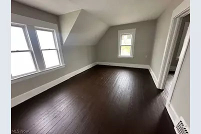 9710 Aetna Road, Loveland, OH 44105 - Photo 12