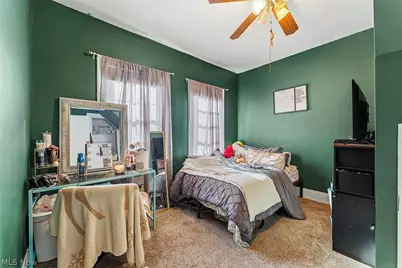 4289 W 229th Street, Fairview Park, OH 44126 - Photo 6