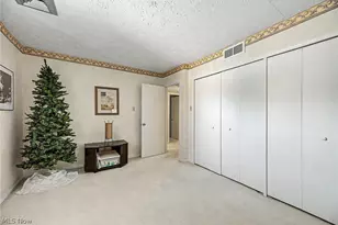 924 Memorial Pkwy, Akron, OH 44303 - Photo 14
