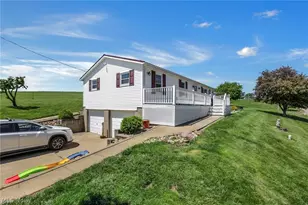 7400 Sweetheart Dr, Zanesville, OH 43701 - Photo 4