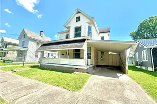 427 Columbia Ave, Williamstown, WV 26187 - Photo 2