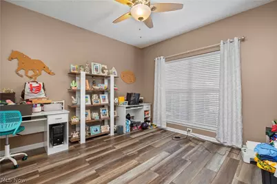 4625 Crossing Trail, Lorain, OH 44053 - Photo 8