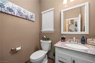 4625 Crossing Trail, Lorain, OH 44053 - Photo 10