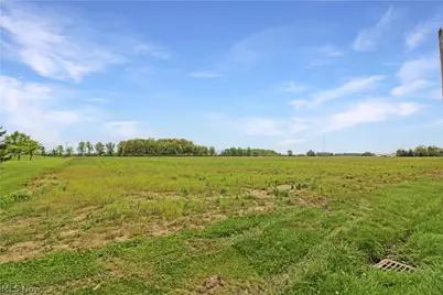 W Bloom Road, Oak Harbor, OH 43449 - Photo 14