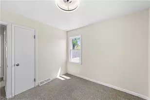 6307 Kenneth Ave, Parma, OH 44129 - Photo 16