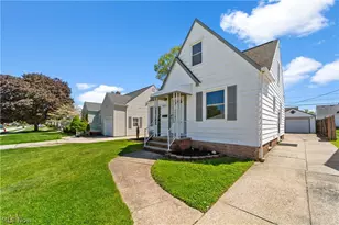 6307 Kenneth Ave, Parma, OH 44129 - Photo 2