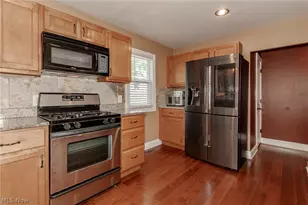 9041 Maiden Ln, Mentor, OH 44060 - Photo 8