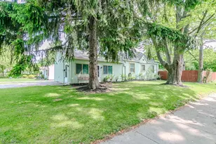 9041 Maiden Ln, Mentor, OH 44060 - Photo 36