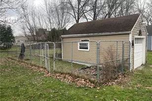 625 Meadowbrook Ave SE, Warren, OH 44484 - Photo 2