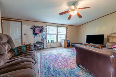 2195 James Street SE, New Philadelphia, OH 44663 - Photo 10