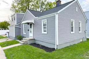 1664 Douglas Rd, Wickliffe, OH 44092 - Photo 2