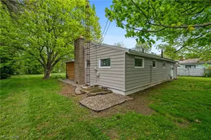 6109 Vale View Dr SW, Sherrodsville, OH 44675 - Photo 28