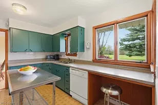 7866 N Boyden Rd, Northfield, OH 44067 - Photo 4