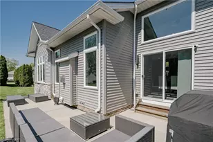 455 Dornoch Ln, Highland Heights, OH 44143 - Photo 34