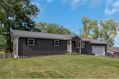 2055 Shady Lane, Zanesville, OH 43701 - Photo 2