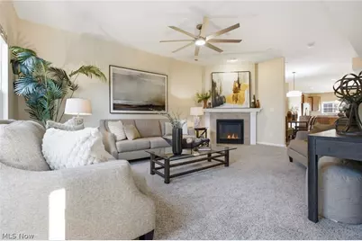 38083 Euclid Avenue, Willoughby, OH 44094 - Photo 2