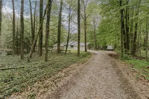 7814 Poorman Rd, Vermilion, OH 44089 - Photo 2