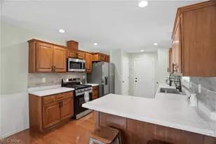 365 Knob Dr, Vincent, OH 45784 - Photo 14