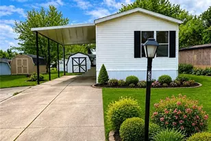 28 Thomas Blvd NW, Massillon, OH 44647 - Photo 2