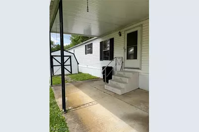 28 Thomas Boulevard NW, Massillon, OH 44647 - Photo 4